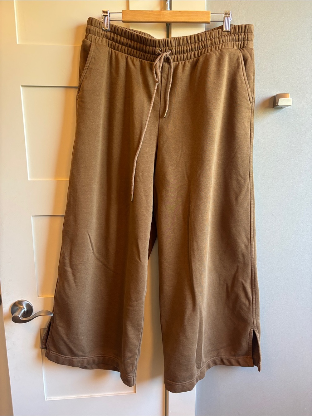 Lou & Grey Loft XL camel brown tan wide leg elastic sweatpants sweats lounge